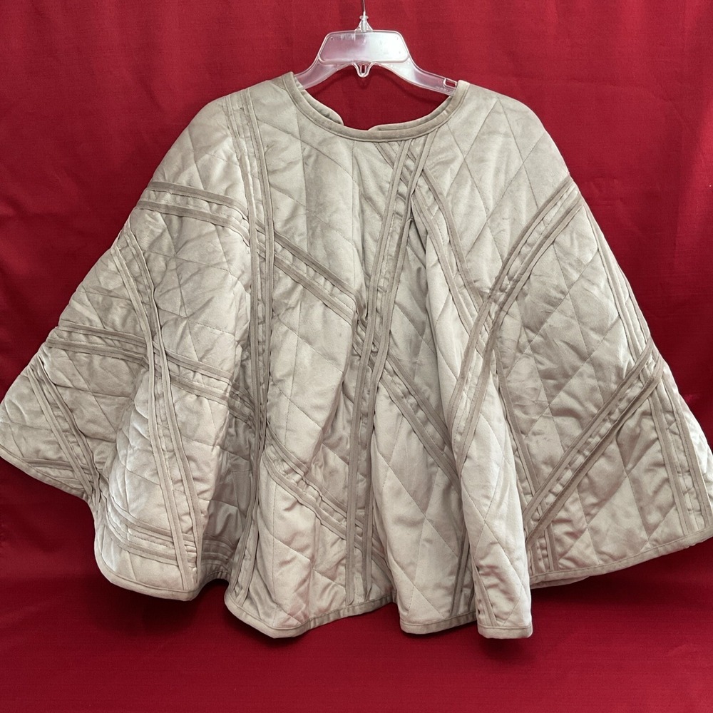 NEW TAHARI Home 56" Christmas Holiday Tree Skirt Luxurious Velvet